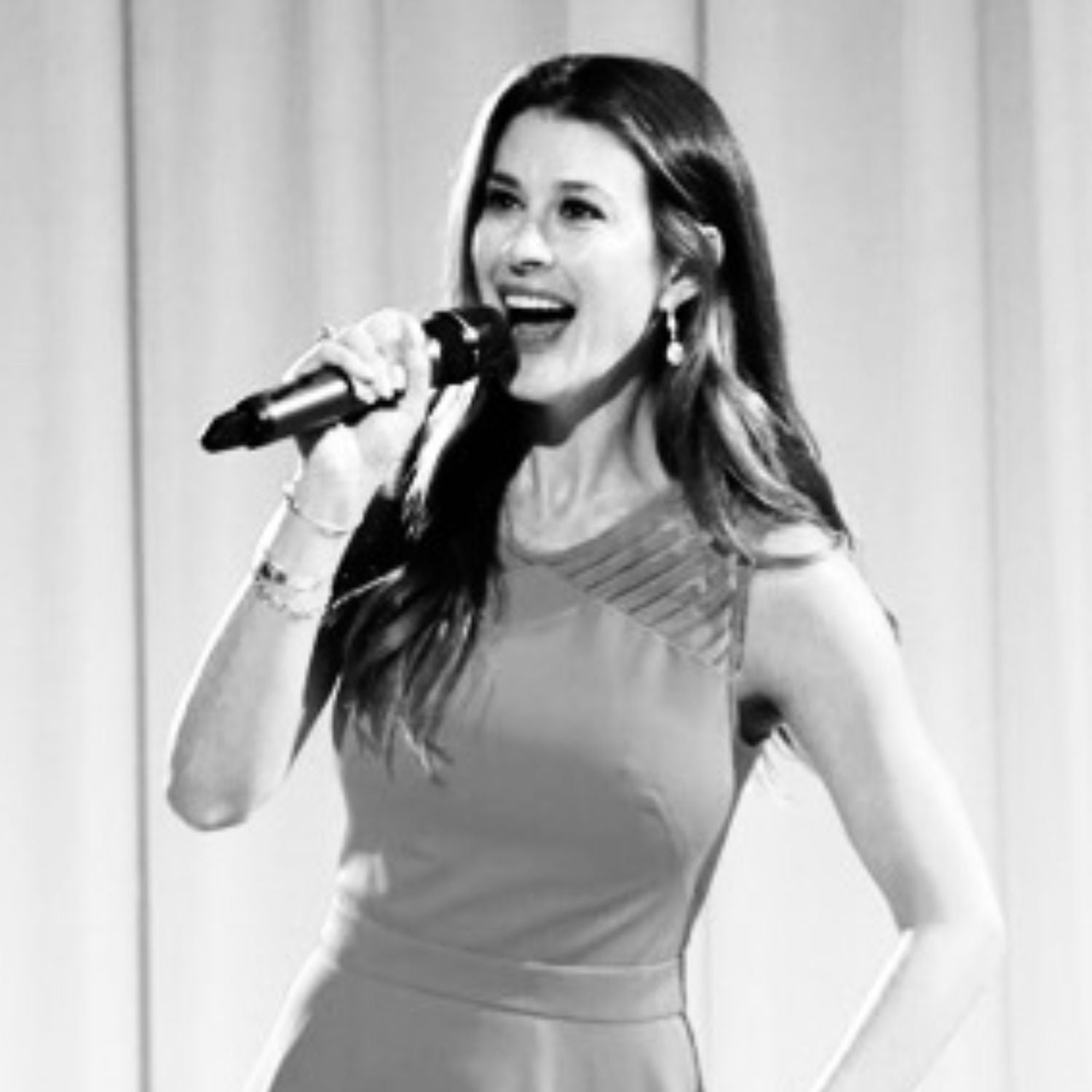 Mellisa Nielsen Silverman Guest Headshot For The Exit Interview On Air